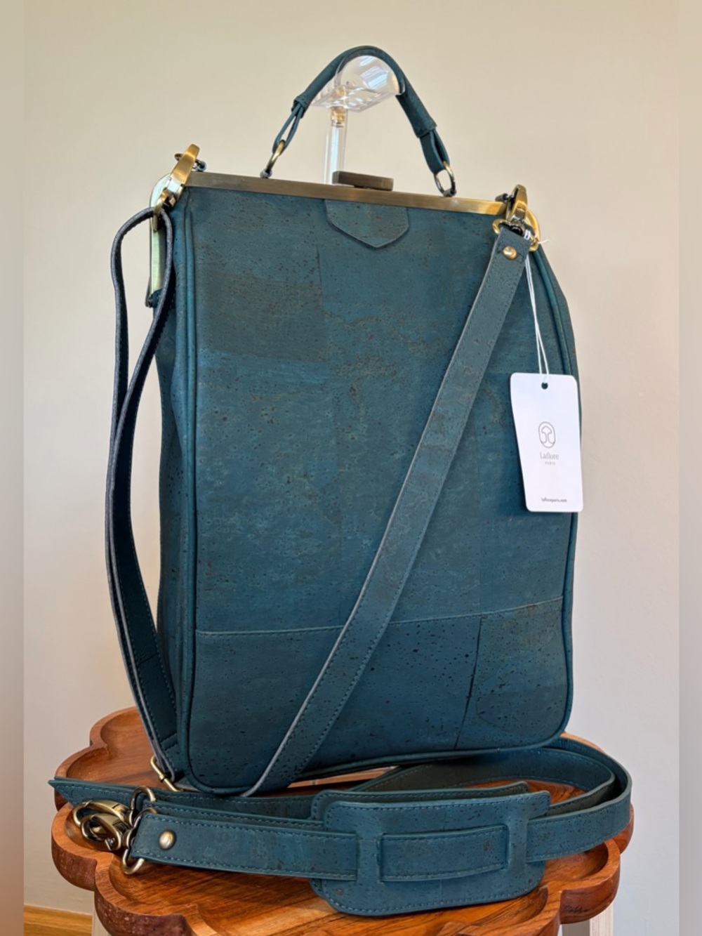 Bobobark La Flore Paris Premium Cork Emerald Green Convertible Backpack EUC - Picture 16 of 16